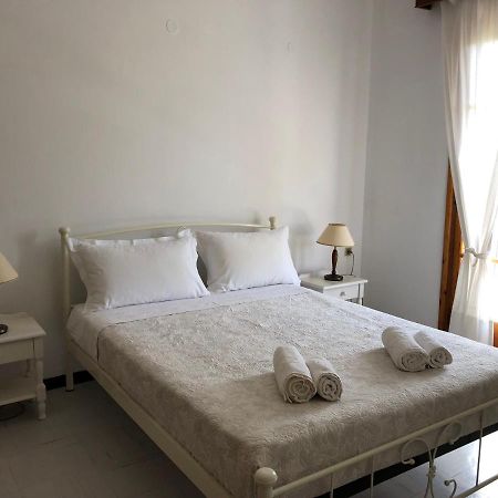Apelati Hotell Keri Exteriör bild
