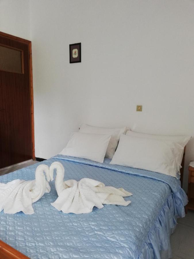 Apelati Hotell Keri Exteriör bild