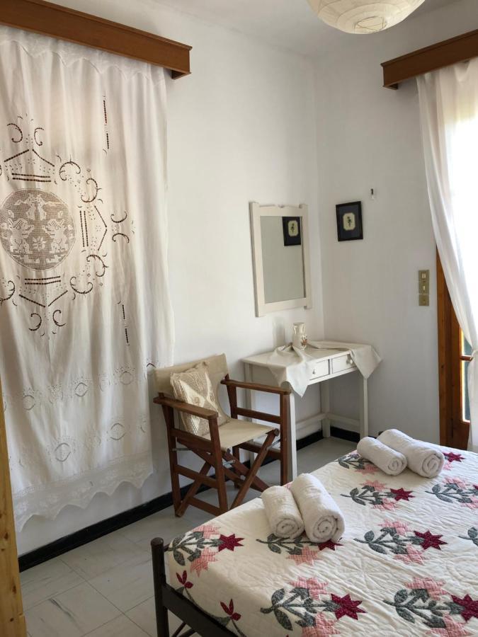 Apelati Hotell Keri Exteriör bild