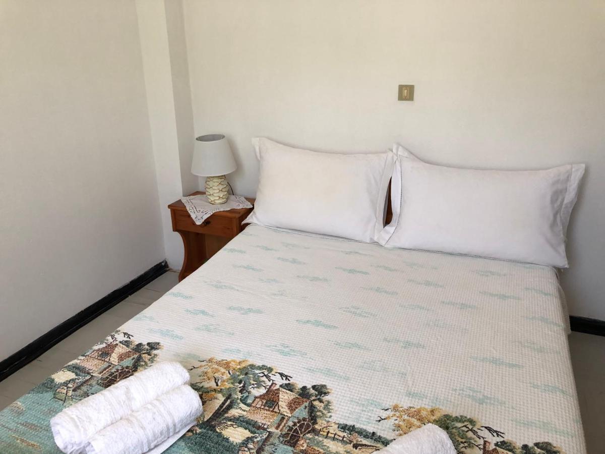 Apelati Hotell Keri Exteriör bild